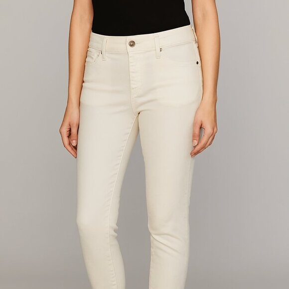 St. Johns Bay Skinny Jeans - Cream Color - Size 6 - Picture 1 of 12